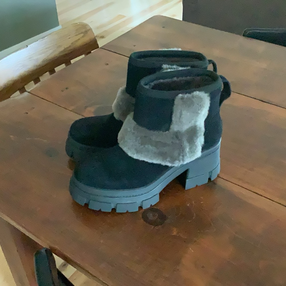UGG Black and Gray Ankle Boots